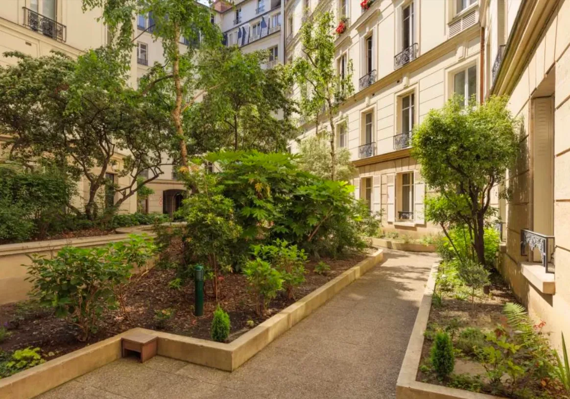 Appartement haussmannien rénové, rue de Prony, Paris 17ᵉ