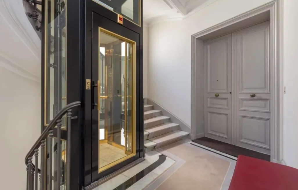 Appartement haussmannien rénové, rue de Prony, Paris 17ᵉ
